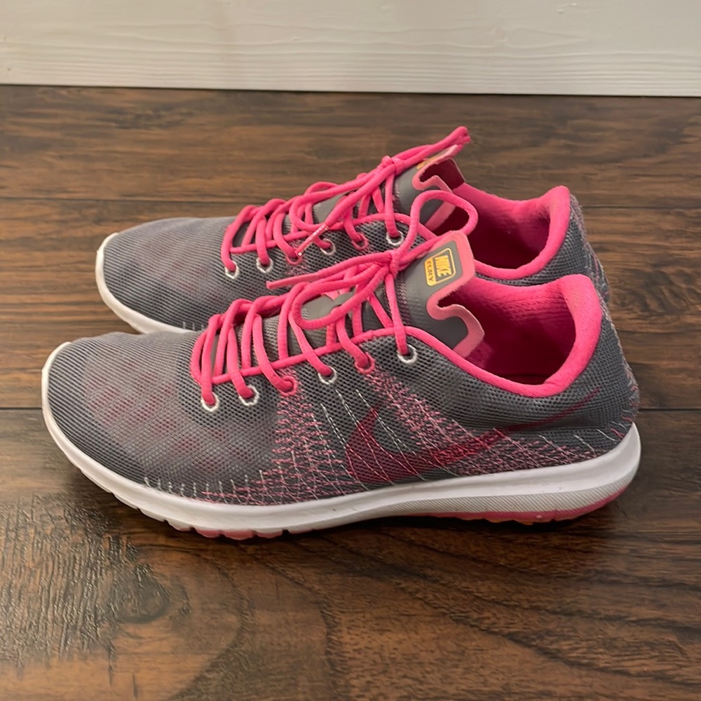 Nike Flex Fury GS, Youth Running Shoes Cool Grey/Pink Power-Bright Citrus-White